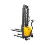 Semi-electric stacker Model: CDD15B-III